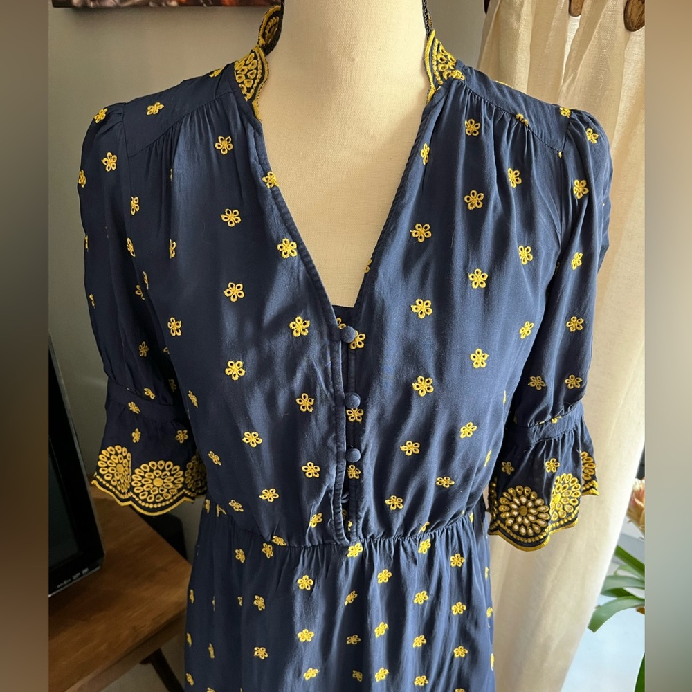 Boden embroidered beautiful dress, US 4P